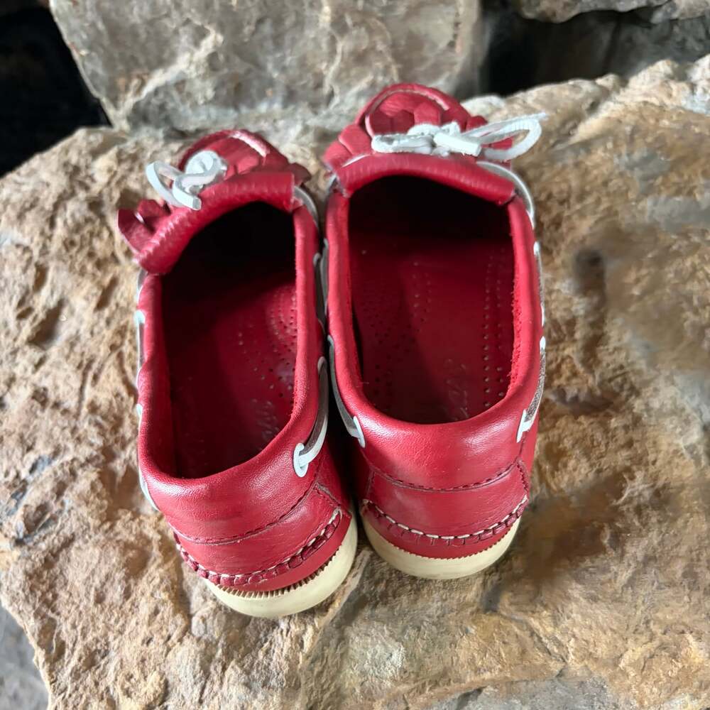 Vintage Bass Women’s 7 M Red Leather Kiltie Boat Shoes Deck Loafers Preppy - Picture 4 of 7